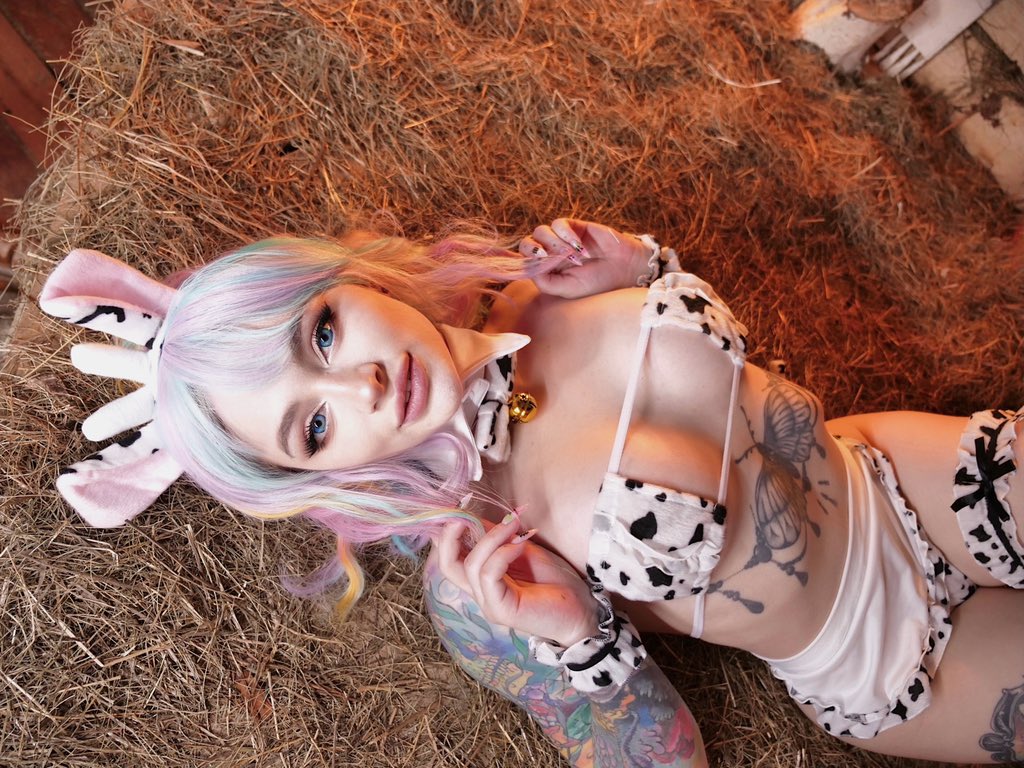 Cosplayer Leah Meow On OnlyFans